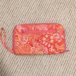 Large Vera Bradley Zip Around Wristlet Wallet